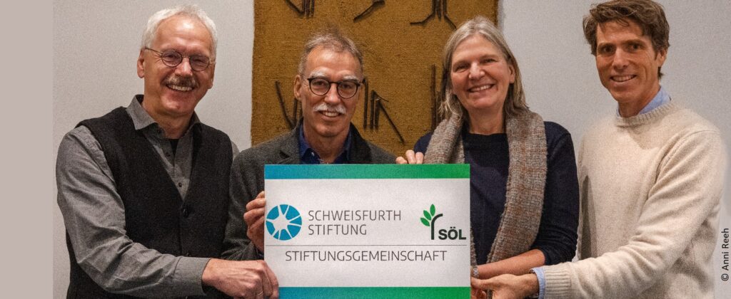 (c) Anni Reeh Stiftungsgemeinschaft