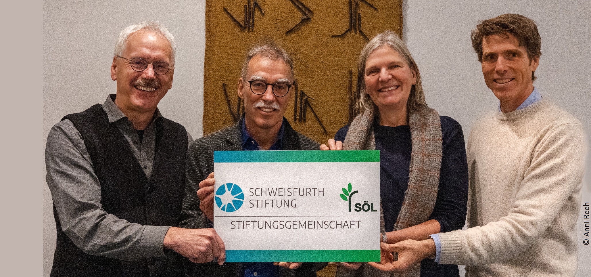 (c) Anni Reeh Stiftungsgemeinschaft