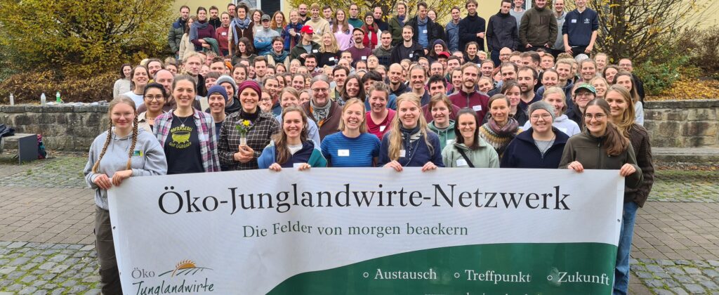 (c) Schweisfurth Stiftung Öko-Junglandwirt:innen-Netzwerk Öko-Junglandwirt:innen-Tagung OEJN2025