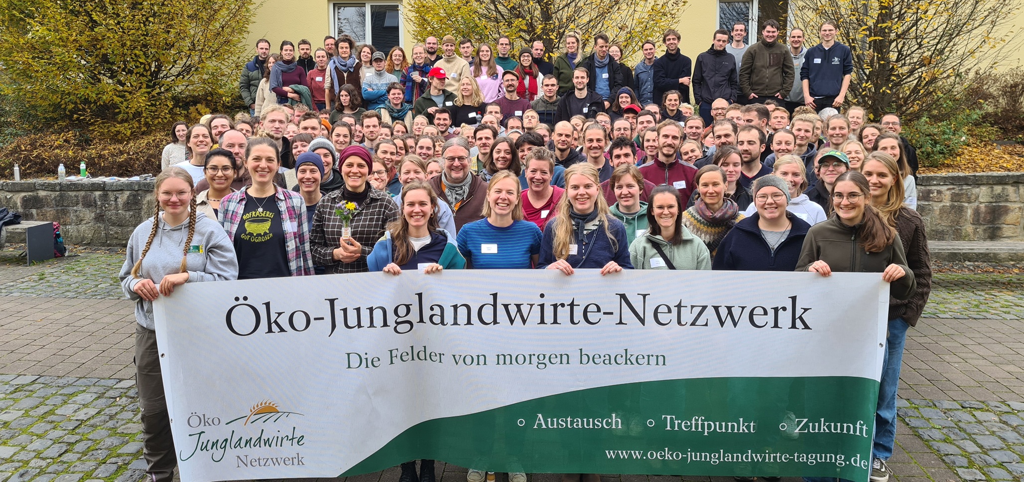 (c) Schweisfurth Stiftung Öko-Junglandwirt:innen-Netzwerk Öko-Junglandwirt:innen-Tagung OEJN2025